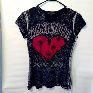 Buckle Crash & Burn Embellished Graphic Tee Bleeding Heart  Jealous Souls Size M